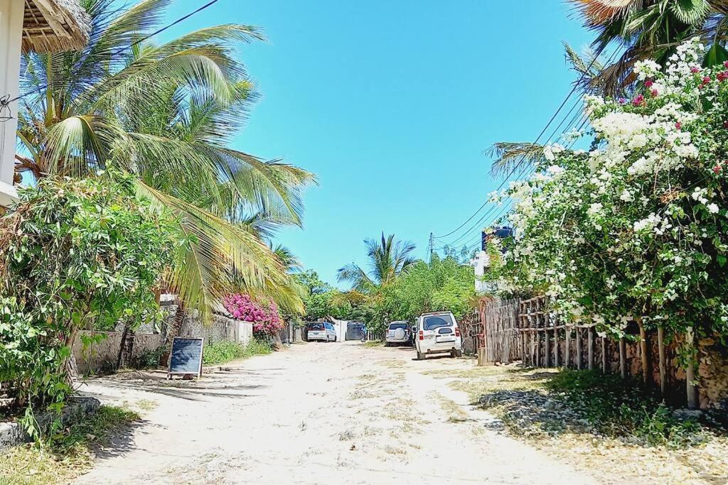 Jambo Jambiani Beach Villa, Beautiful Private Villa At 2 Minutes From The Beach 外观 照片