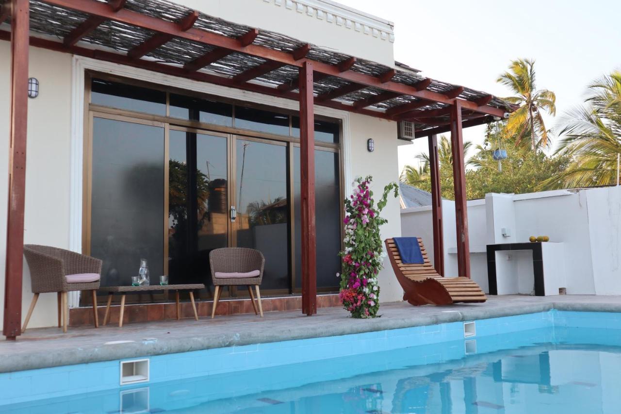 Jambo Jambiani Beach Villa, Beautiful Private Villa At 2 Minutes From The Beach 外观 照片